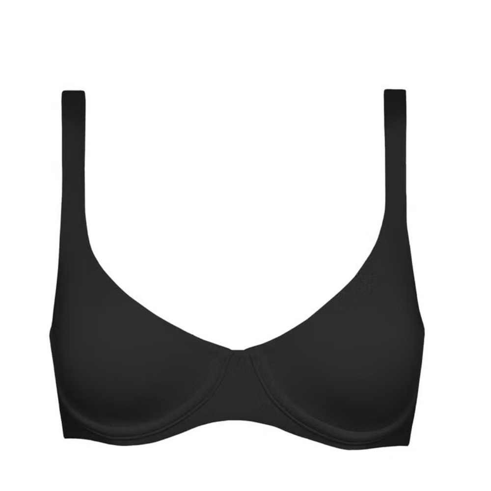 2x CUUP The Scoop Modal bras in 32H, gently used, Black and Sand